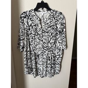 Juniper + Lime Women's Blouse Plus 1X Multi-Colored